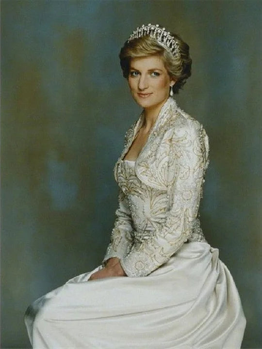 Princess Diana 50*70cm full round drill diamond painting